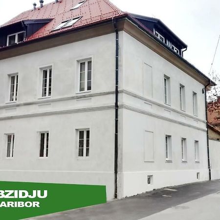 Bajta Na Obzidju Apartment Maribor Exterior photo